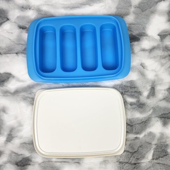 Tupperware 2 piece Snack Bar Maker Blue & White - Bar Mold & Lid - 6488A-4 - Picture 4 of 6